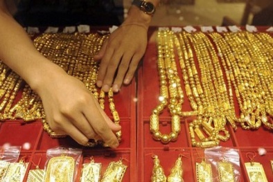 Giá vàng hôm nay 4/11/2015 giảm mạnh 4 phiên liên tiếp