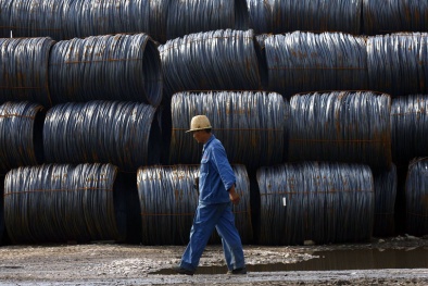 Thép Trung Quốc 'tung hoành', nhiều nước 'đau đầu'
