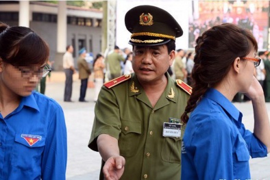 Vì sao tướng Chung được giới thiệu làm Chủ tịch Hà Nội khi chưa là Uỷ viên TƯ Đảng?