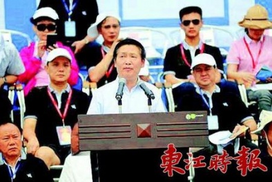 Trung Quốc: Thị trưởng Liễu Châu chết đuối sau tin đồn bị 'sờ gáy'