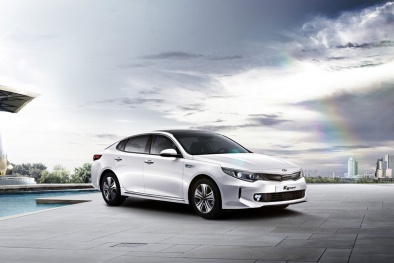 Kia Optima Hybrid 2016 trình làng diện mạo mới