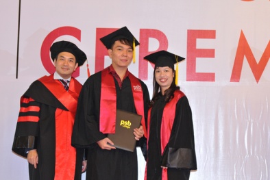 PSB ACADEMY SINGAPORE dành 3,8 tỉ đồng cho tân cử nhân của PSB COLLEGE VN