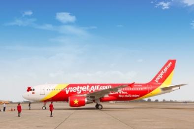Hành khách khó thở, phải dùng 3 bình ô xy hỗ trợ trên chuyến bay của Vietjet Air