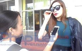 Hà Hồ 'né' tiết lộ quan hệ với đại gia Chu Đăng Khoa