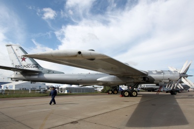 Máy bay ném bom huyền thoại của Nga tham gia ‘đuổi cùng giết tận’ IS tại Syria