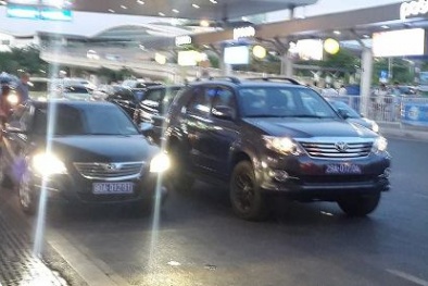 Kiểm tra tình hình trật tự an toàn giao thông khu vực sân bay Tân Sơn Nhất