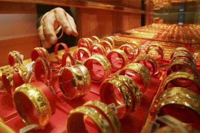 Cập nhật giá vàng trong nước ngày 19/11/2015: Giá vàng SJC bất ngờ thoát đáy
