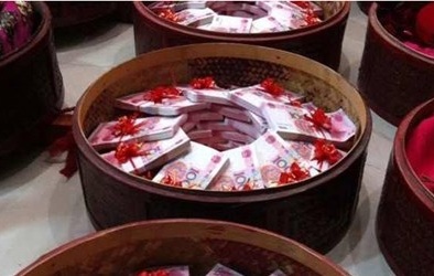 Chú rể nhảy lầu vì nhà gái thách cưới quá 'nặng'