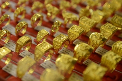 Giá vàng trong nước ngày 21/11 đắt kỷ lục so với giá vàng thế giới