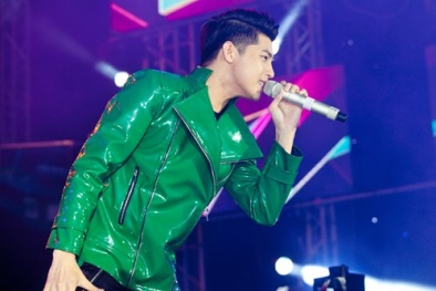 Noo Phước Thịnh, Hari Won cháy hết mình với hàng ngàn sinh viên Cần Thơ 