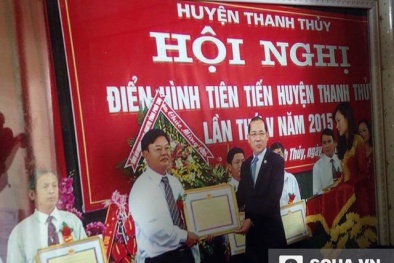 Tràn lan bến bãi 'chui': Tại sao voi chui tọt... lỗ kim?