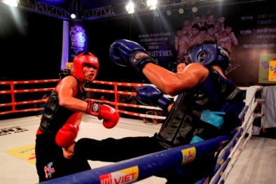 'Gã khổng lồ' làm rung chuyển võ đài “Giải Boxing, Võ cổ truyền 2015”