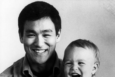 Bí ẩn 'lời nguyền chết chóc' đeo bám cha con Lý Tiểu Long