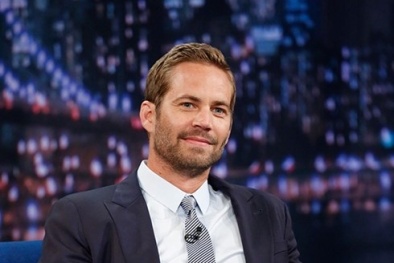 Cha ruột của Paul Walker kiện hãng ô tô Porsche đòi công bằng cho con trai