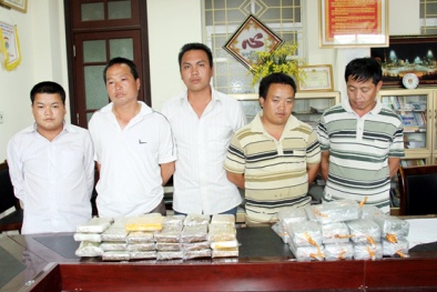 Bóc gỡ 2 đường dây buôn bán ma túy lớn, thu giữ gần 100 bánh heroin