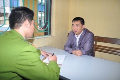 Đang làm rõ vụ mang quan tài và vòng hoa đến uy hiếp con nợ