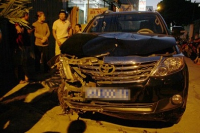 Thuyết phục Viện trưởng VKS huyện gây tai nạn liên hoàn ra trình diện