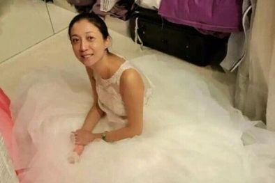 Tình cũ Thành Long bất ngờ tiết lộ từng bị ‘gạ tình’ trên bàn rượu