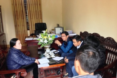 Hiệu phó bị con trai hiệu trưởng gọi điện khủng bố tinh thần