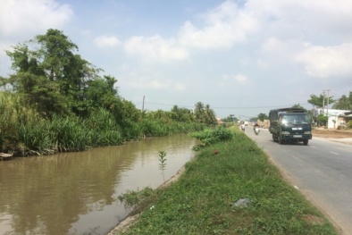 Đình chỉ công tác trung tá công an trục lợi bảo hiểm