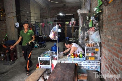 Hà Nội: Biệt thự tiền tỷ làm nơi bán trà đá, thu mua đồng nát