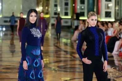 Dáng đi ‘hổ mang’ giúp Lan khuê ghi điểm tại Miss World 2015