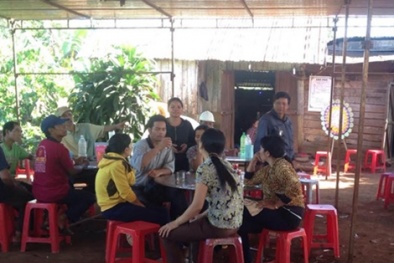 Rủ nhau ra hồ tắm, hai em nhỏ chết đuối thương tâm