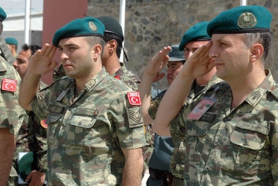 Thổ Nhĩ Kỳ cấm binh sĩ đi du lịch Nga để ‘phòng xa’