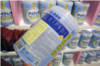 Phân biệt sữa bột giả và sữa bột thật bằng cách nào?