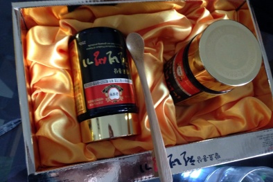 'Hồng sâm Hàn Quốc' tấn công trường làng