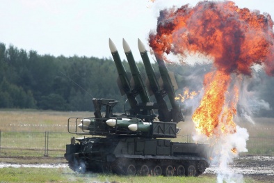 Hệ thống tên lửa BUK: ‘Sát thủ’ khiến máy bay Mỹ lạnh gáy