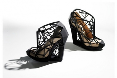 Công nghệ 3D và quy trình số hóa nâng cao năng suất sản xuất giày