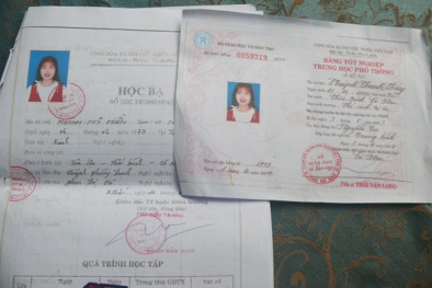 Nữ hiệu trưởng mạo danh chị ruột để đi học và xin vào ngành giáo dục