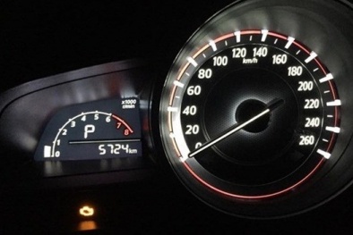 Mazda cam kết giải quyết hiện tượng 'sáng đèn báo kiểm tra động cơ' bất thường 