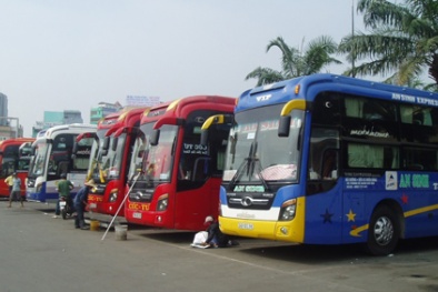 Giá cước vận tải chuẩn bị giảm theo xăng