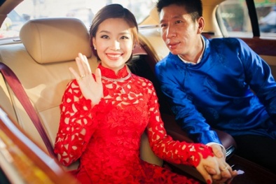 Á hậu Diễm Trang ‘nổi bần bật’ trên xe cưới bạc tỷ