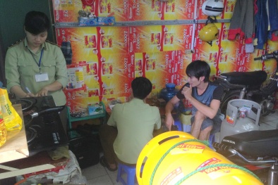 Mua gas lừa, bình 12 kg chỉ còn hơn 10kg