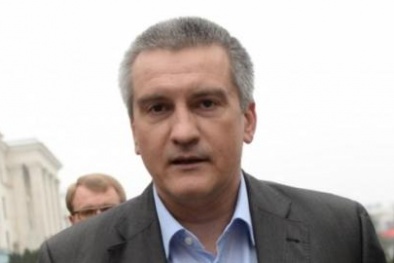 Tìn tức mới nhất về Ukraine ngày 26/12/2015: Lãnh đạo Crimea khuyên Tổng thống Ukraine từ bỏ tham vọng