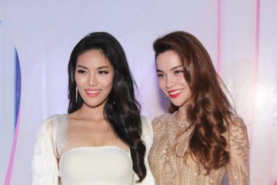 Hồ Ngọc Hà xinh đẹp đến chúc mừng Lan Khuê đạt giải cao 