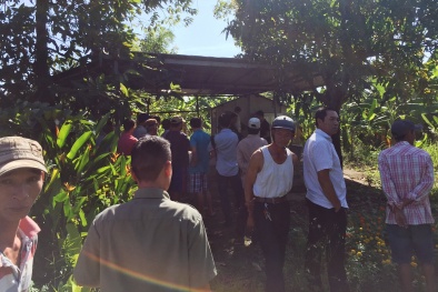 Bí ẩn danh tính người đàn ông treo cổ trong khuôn viên miếu Bà