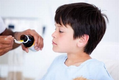 Trẻ em có thể mắc bệnh 'lú lẫn' khi dùng thuốc chữa ho và cảm cúm quá liều