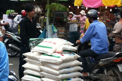 Bột ngọt nhập lậu 'làm loạn' thị trường cận mùa tết