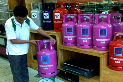 Giá gas giảm 31.000 đồng/bình 12kg từ hôm nay, 1/1