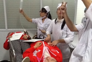 Rối trong việc xác định 'thủ phạm' khiến 538 công nhân ngộ độc