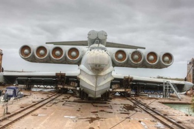 Ngỡ ngàng 7 vũ khí độc dị nhất mọi thời đại