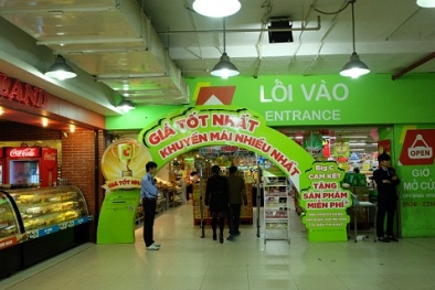 ‘Thổi còi’ Big C the Garden vì vi phạm giá sữa