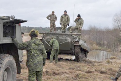 Tin tức mới nhất về Ukraine ngày 12/1: Canada điều 200 cố vấn huấn luyện binh sĩ Ukraine