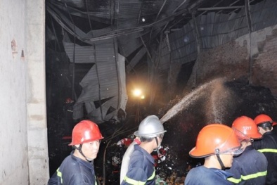 Cái Tết không 'ấm' sau vụ xưởng vải cháy ngùn ngụt giữa đêm