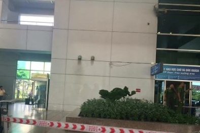 Buồn chuyện gia đình, khách người Úc tự tử ở sân bay Tân Sơn Nhất