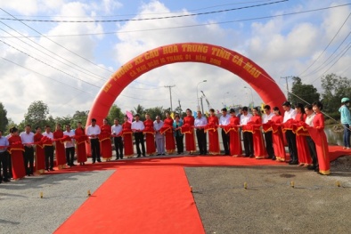 Thông xe dự án xóa thế 'ốc đảo' đoạn từ cầu Năm Căn đến Đất Mũi-Cà Mau